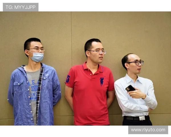 海伦芬防守稳健，持续保持状态迎来关键积分的稳定表现